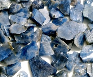 Sapphire Stone of Royalty -History, Meaning, and Value September Birthstone