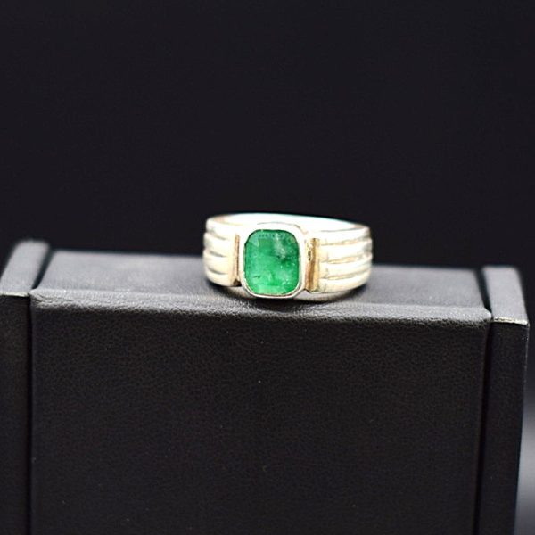 Emerald Sawat emerald Ring