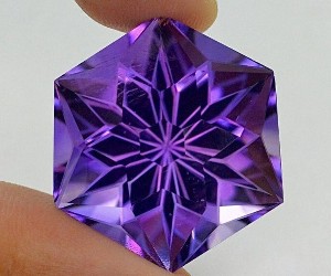 The Allure of Amethyst  February birthstone3