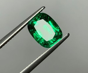 May Birthstone Meaning & Symbolism The Power of Emerald7