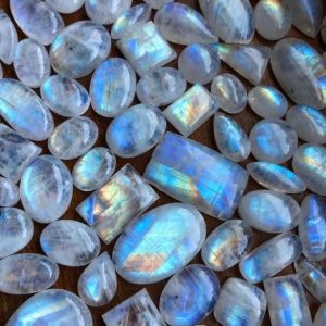 June Birthstone Meaning & Symbolism The Magic of Moonstone1