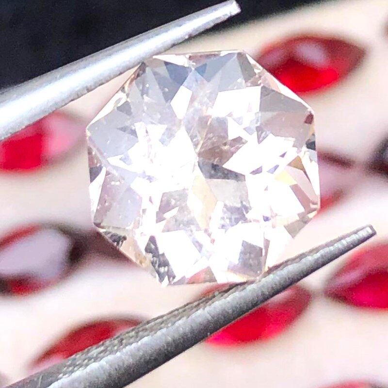 Natural Topaz 3.95 Ct