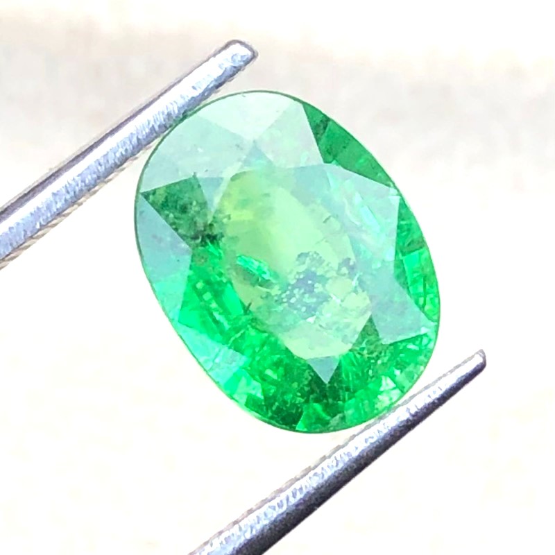 Natural Tsavorite garnet 2.40Ct