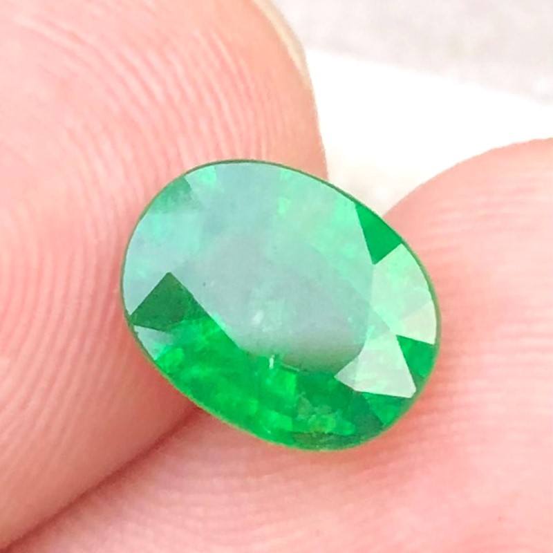 Natural Tsavorite garnet 2.80Ct