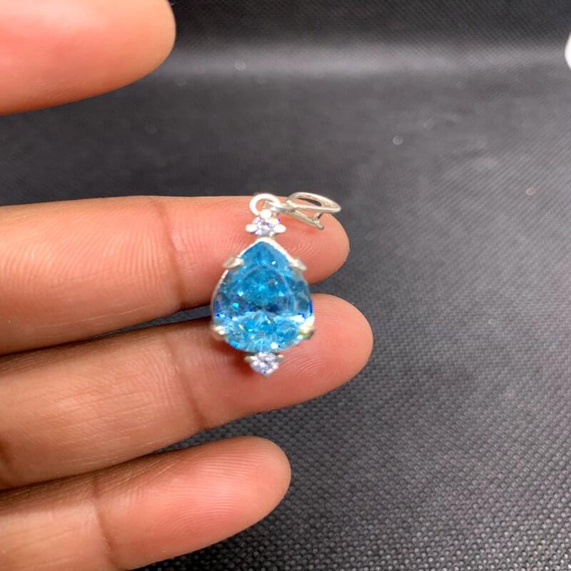 Blue Topaz Pendant - Image 3