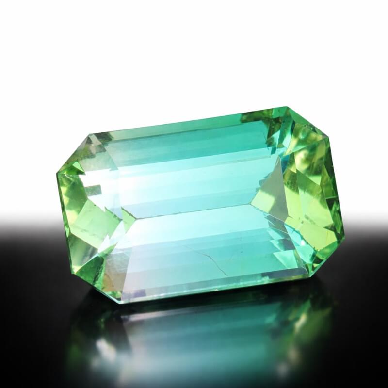 Natural Bi-Color Tourmaline Fine Gem-Quality Gemstone 14.70 Ct